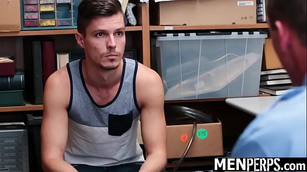 Shoplifter Twink Has to Spread His Legs for LP ...