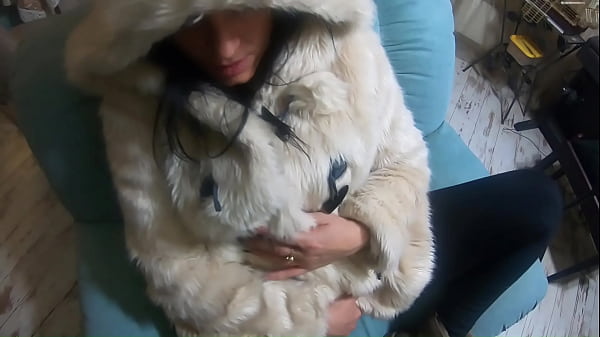 BLONDE MILF HAS MULTIPLE BODY SHAKING AND SQUIRTING ORGASMS DURING HARD ROUGH SEX