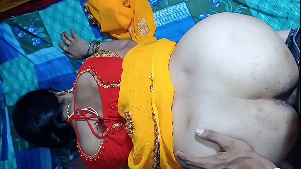 On Rakshabandhan, step sister tied Rakhi to brother and fucked pussy as gift