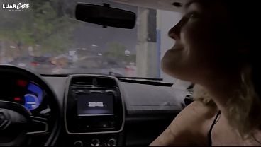 mamei ele no carro!! paramos o carro numa rua e eu paguei um boguete escondido