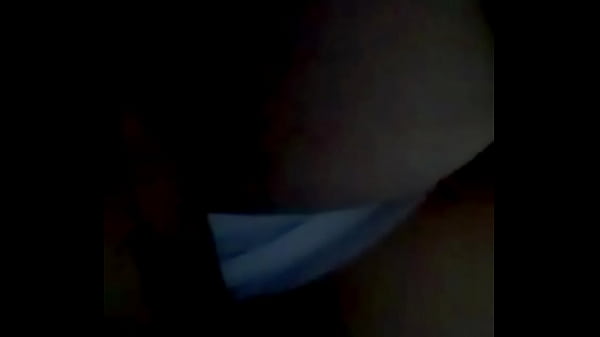 mi vecina me seduce en tanga