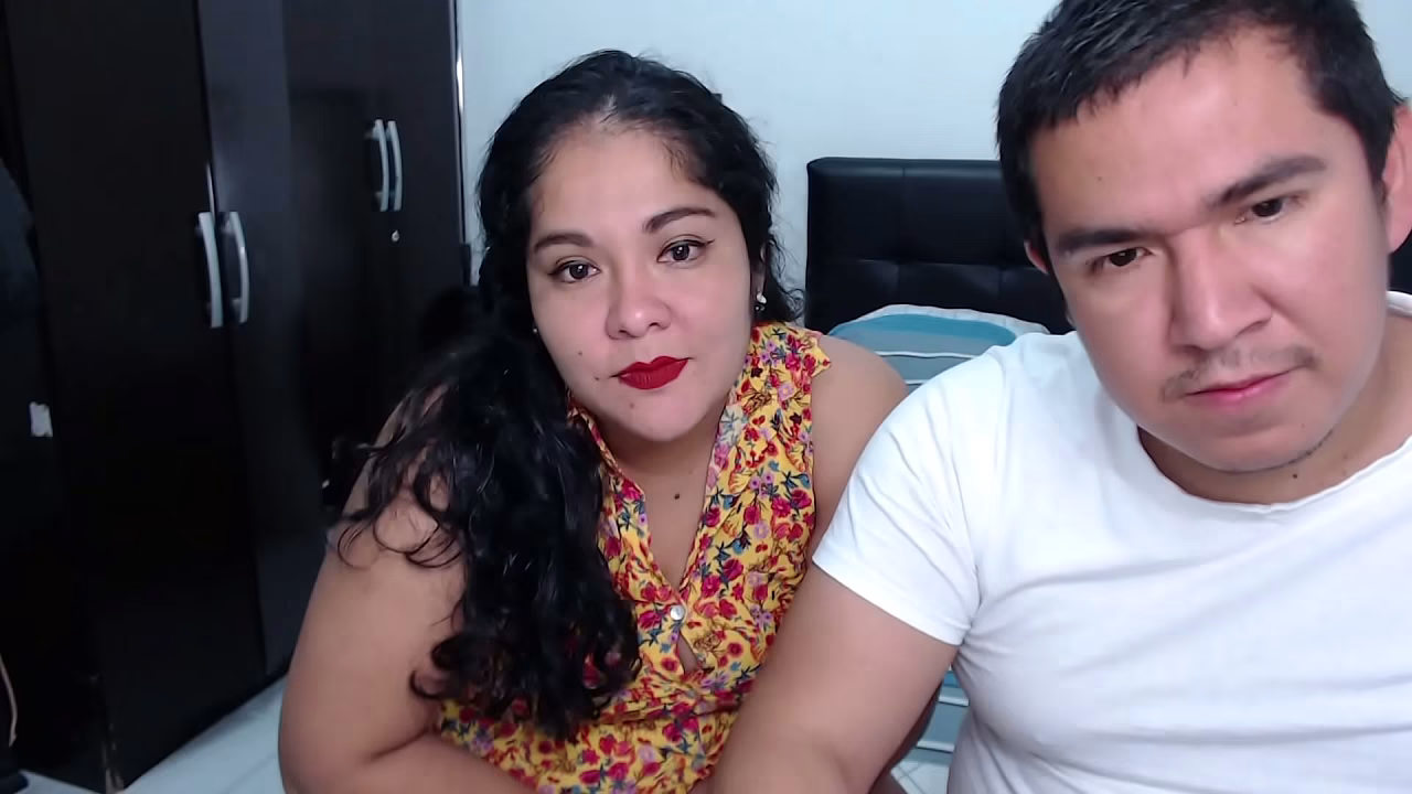 I discovered my secretary filming my ass and she let me fuck her so as not to fire her and cum 5 times on her