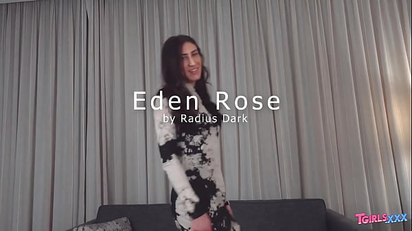 TGIRLS XXX: The Rose Blossoms