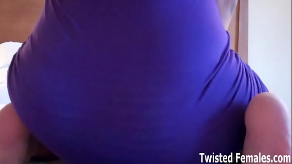 I will sit on your face and make you beg for air Thumbnail