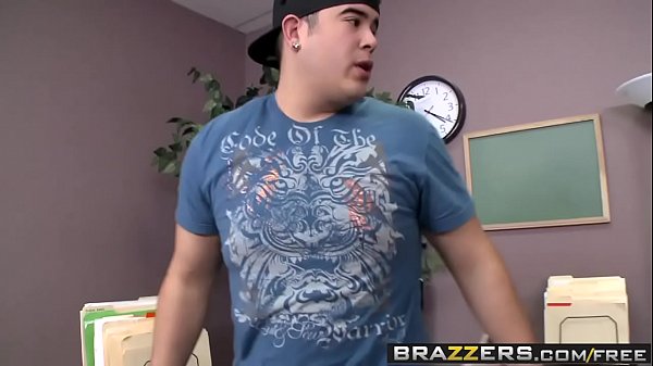 Brazzers - Got Boobs - Likes Porn scene starring Holly Halston and Sonny Hicks