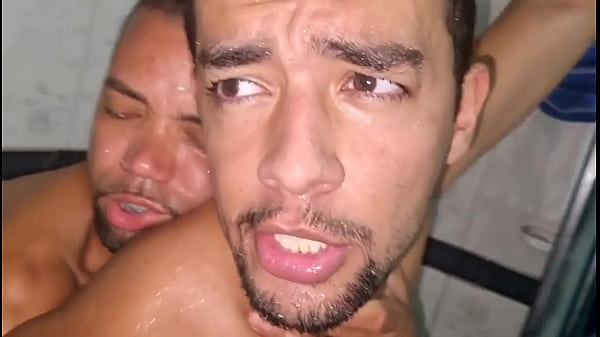 Trabalhador esperou todos irem embora do trabal...