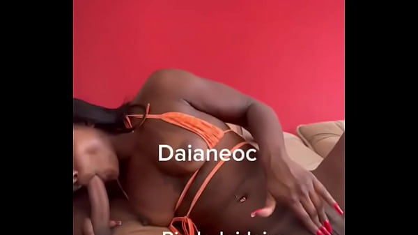 Que delícia amo mama gostoso