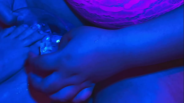 A Refreshing Mouth For Feet Burning With Desire