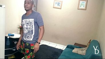 Nego Top Delicia caught me tasty in the kitchen