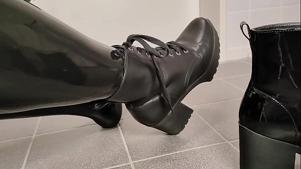 Changing the chunky platform high heel boots wh...