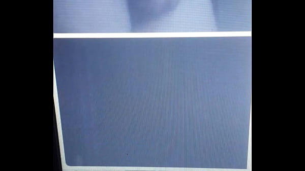 Se pajea en webcam