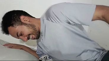 A great massage for my stepmother on her big ass ended in a great blowjob