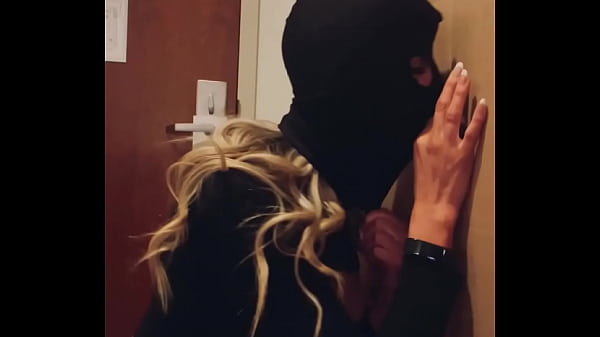 Trou De Gloire Blonde Chaude Et Ancrage