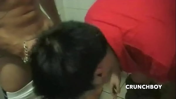 5 asian slut tfucked in public toilets  by 2 ba...