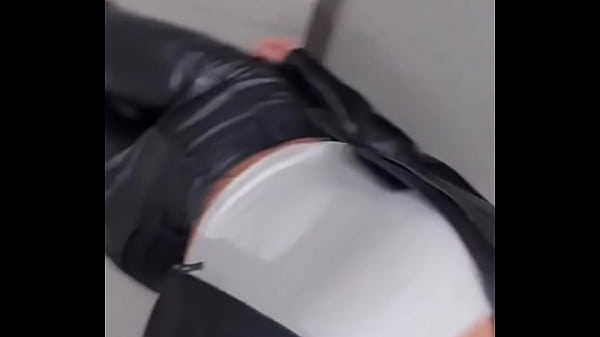 can you guess where im at