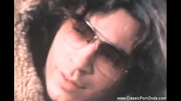 Early Eighties Lovers Unite