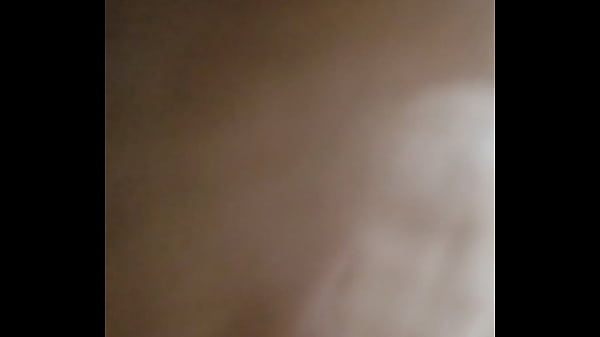 Download Video - Cojiendo a mam&aacute; en el hotel