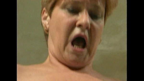 Download Video - JuliaReaves-XFree - Alt Und Geil 01 - scene 1 - video 2