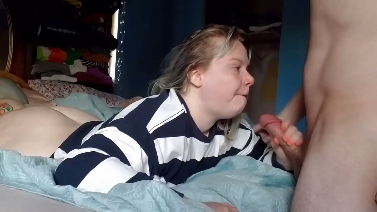 Big Cock Uses Chubby Joan Day'_s Mouth as Pussy