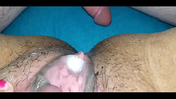 Wife receives big creampie