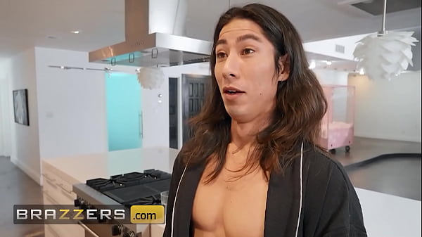 After Fucking (Julie Cash, David Lee) Realised He Has Another Hottie (Savannah Bond) At His House - Brazzers
