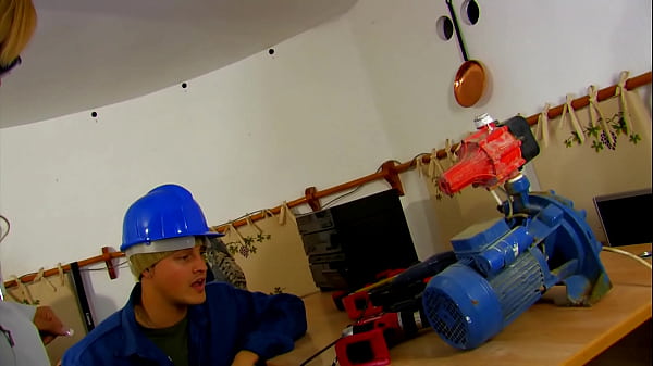 Ginger Hell Squirts During A Double Penetration Fuck Fest