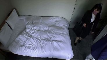 Private sex and sex video of an office lady in a hotel