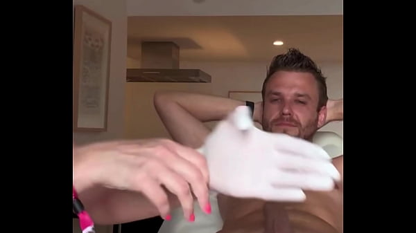 Two Hunks Fuck The New Girls Bareback