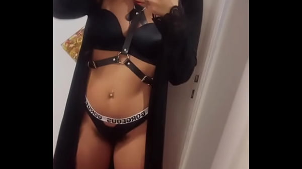 Bon week end mes petits chats Je vous prépare plein de belles choses ...