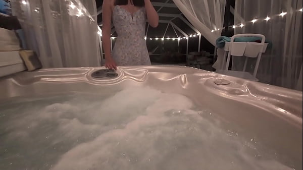 white girl fingering herself on spa outdoors