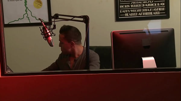 Busty Milf Chloe Conrad Gets Her Pussy Pounded ...