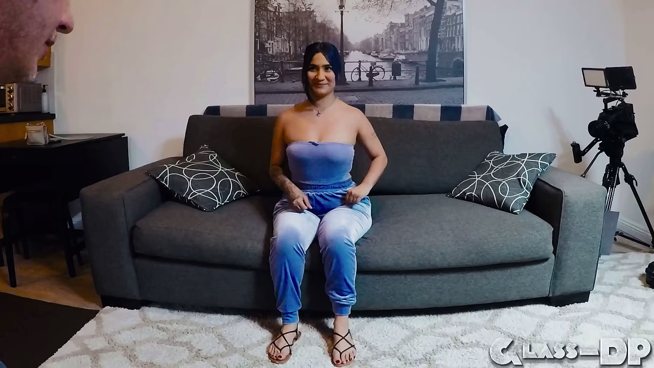 A la latina voluptuosa le encanta que le abran el ano de par en par con pollas.
                    anal latina babe ass booty casting bareback big butt big booty anal slut anal whore ass spreading anal queen curvy body anal creampies coming from anal muchos negros