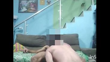 Sendo mamando, mamando e dando gostoso para o m...