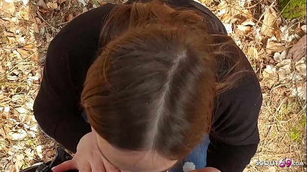 Download Video - Studentin Holly Outdoor nach der Uni im Wald gefickt Deutsch - German College