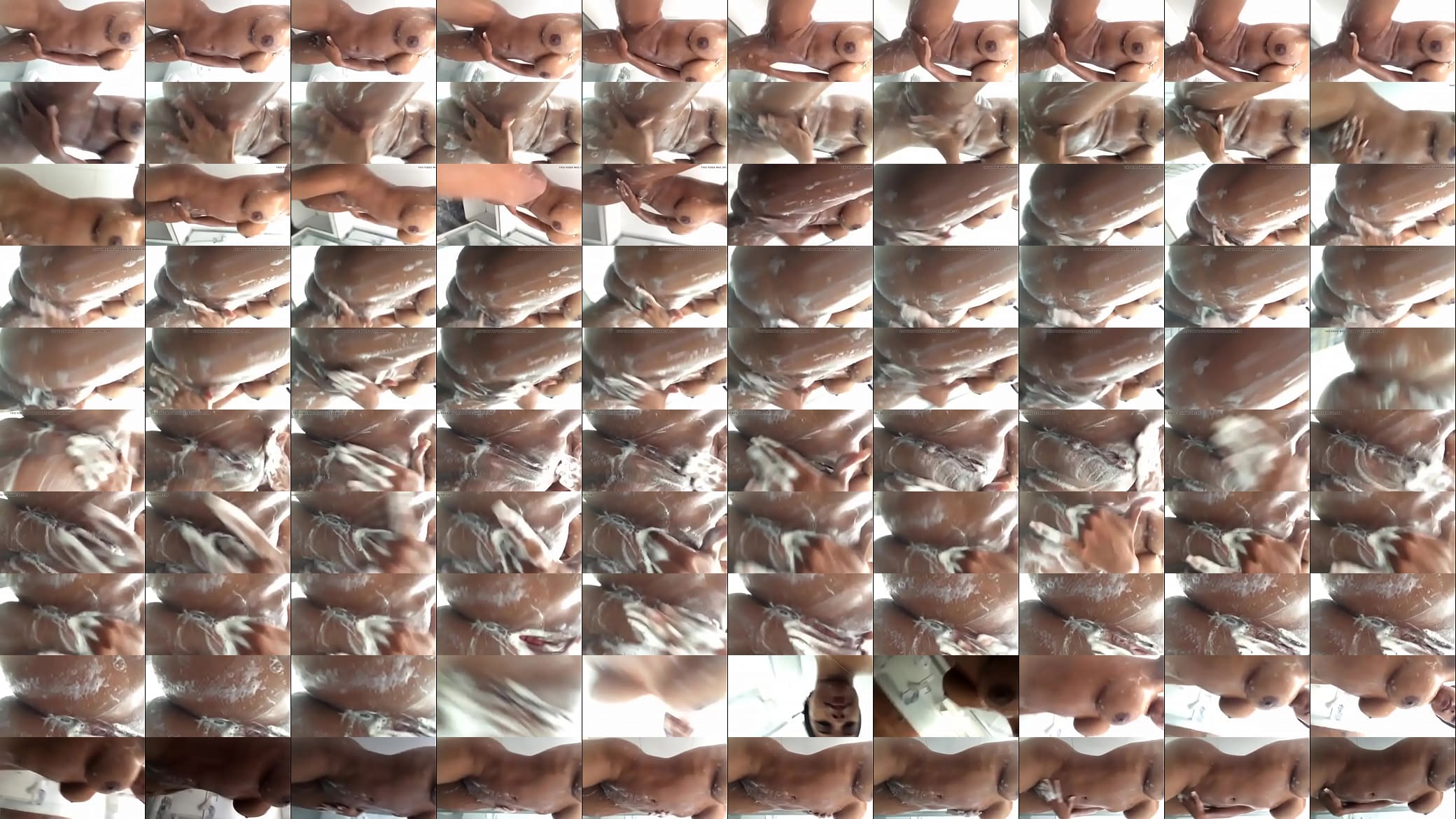 Girl masturbating in the shower 预览图