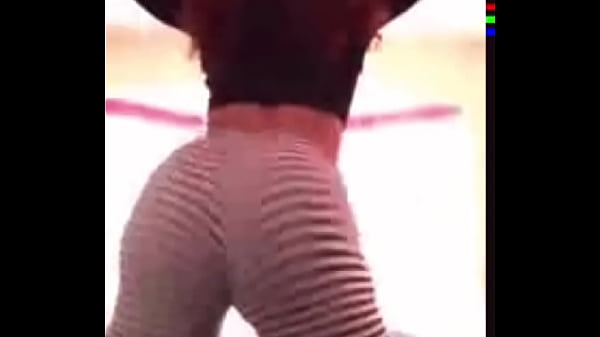  Big Butt Farts From GoddessAmandaxxx
