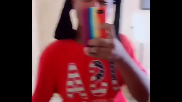 Mi prima viene a mi casa