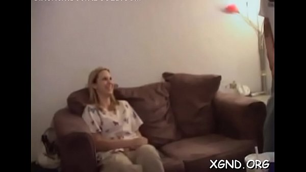 Sexy ass amateur goes down on knob before fucking hard