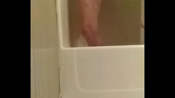 thumb guccigurl showe r time