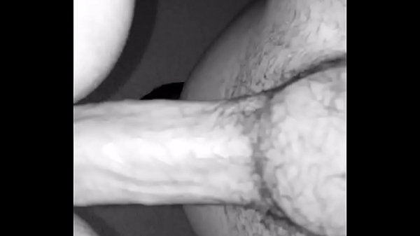 Jeune Fille Blonde Épaisse Prend Son Cul