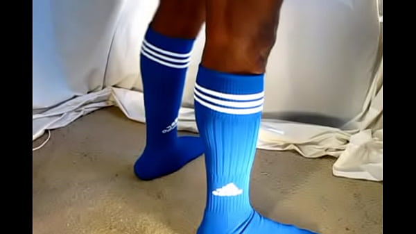 My black gay hole sucks on a butt-plug