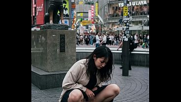 [AI Generated] Shibuya Scramble Crossing Girls Public Pissing in Street 40s