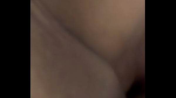 Llena de leche morena luna