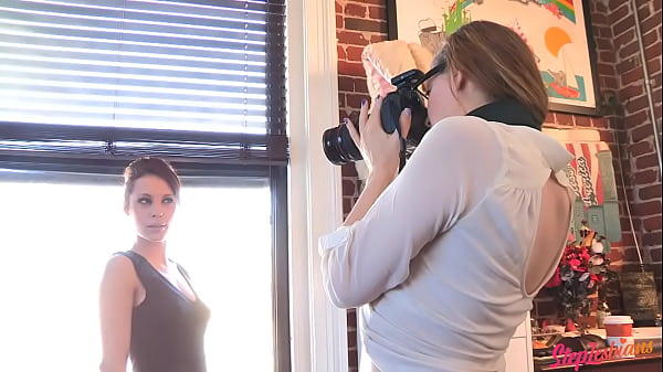 Steplesbians a photo shoot becomes a lusty sex session