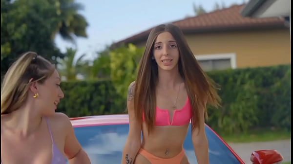 thumb sluts being sluts