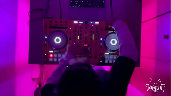 "ESCAPE" • [Josh Byron Live @ Katarsis VR Fest 2021]