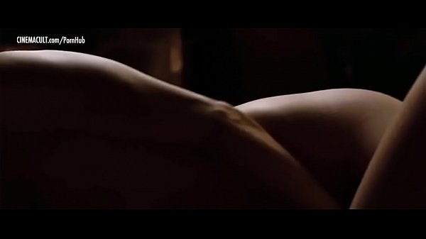 Download Video - Um Quarto Em Roma Lesbian scenes