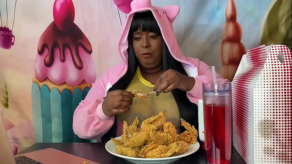 Feedmetons is a fat pig!!! SSBBW stuffing face...