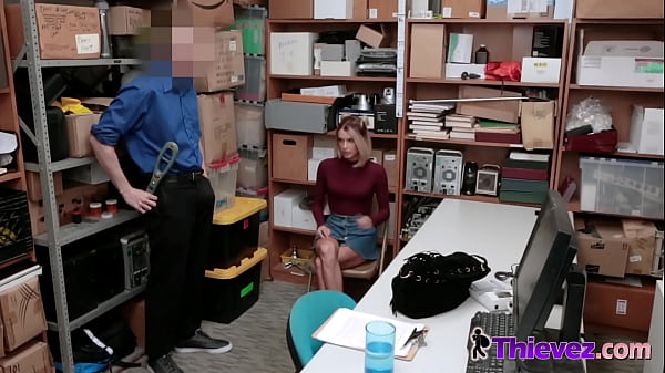 HOT muscled INVESTIGATOR slamming HORNY blonde shoplifter