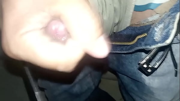 Pantalones orinados con pañal de tela y dos del...